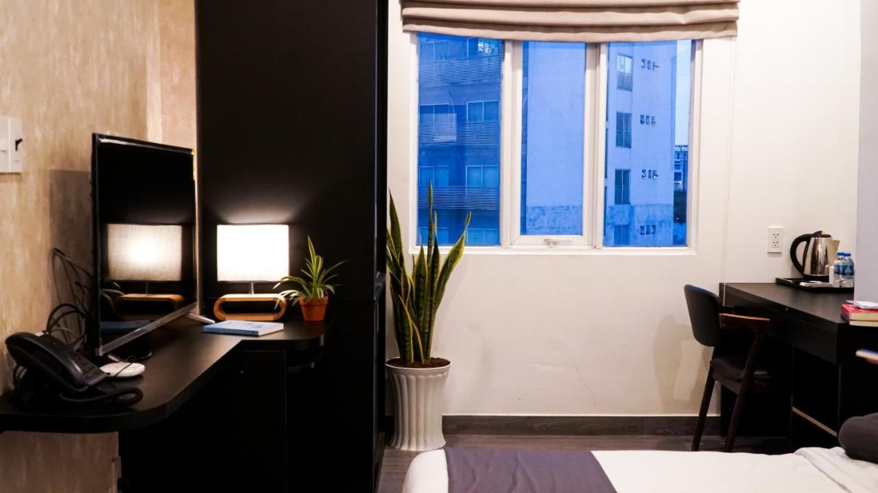 Bros Hotel Хошимин Экстерьер фото