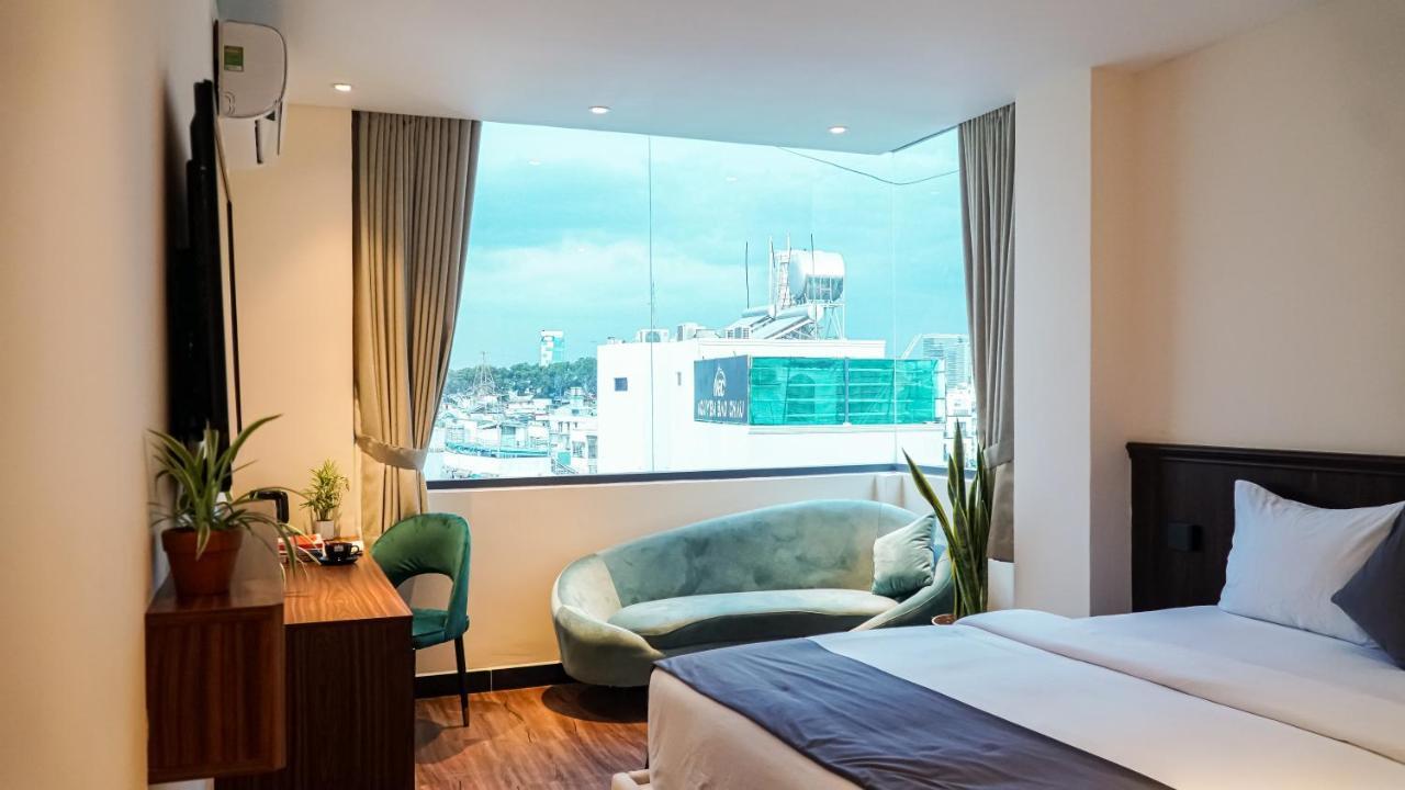 Bros Hotel Хошимин Экстерьер фото